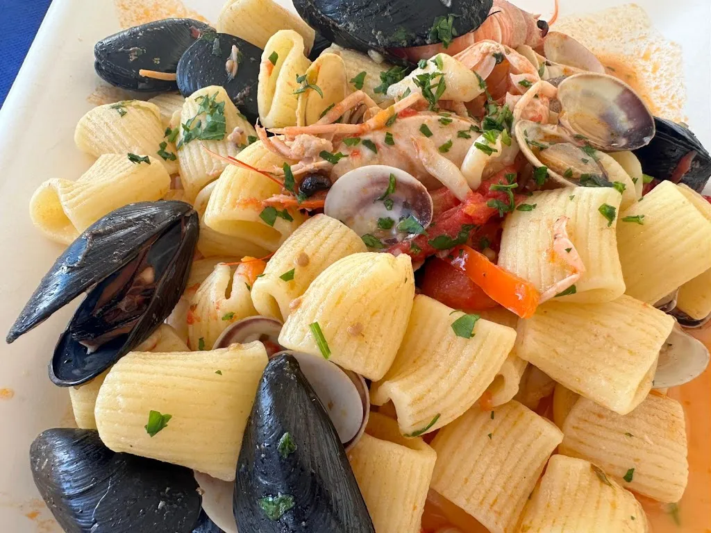 Mauro Catarinelli_L'isola dei Sapori Beach_Cagnano Varano_review