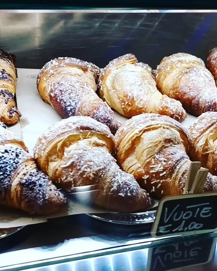 Gelateria Crema e Cioccolato_Regoledo_slider_image_2