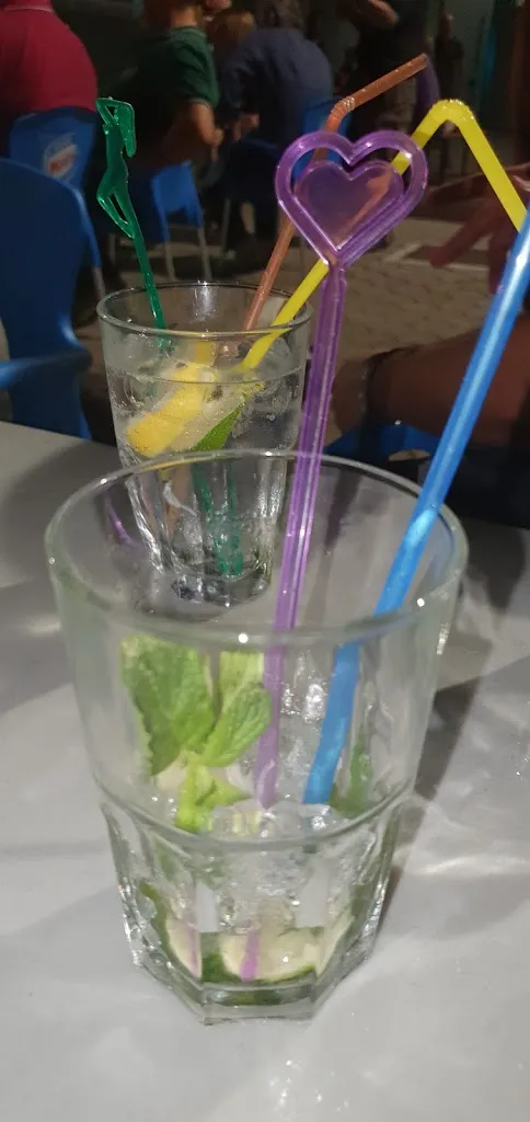 Maria Grazia Alibrandi_Jaz Nazareth Bistrot_Redavalle_review