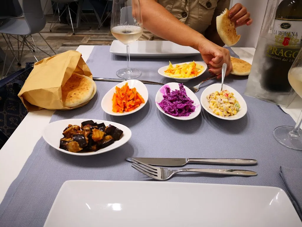 Jaz Nazareth Bistrot restaurant in Redavalle