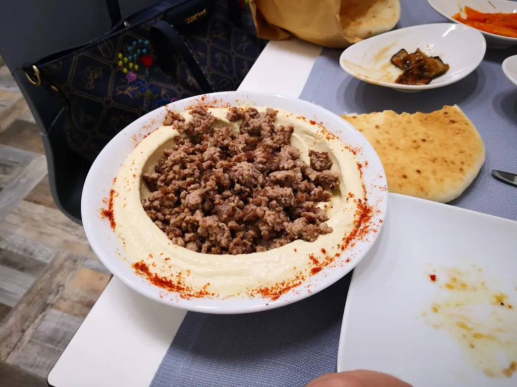 Jaz Nazareth Bistrot_Redavalle_slider_image_2