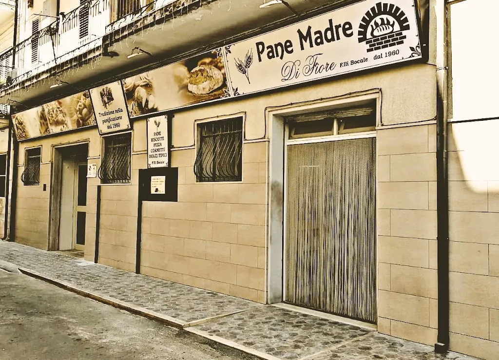 Pane Madre Di Fiore_Cagnano Varano_slider_image_1