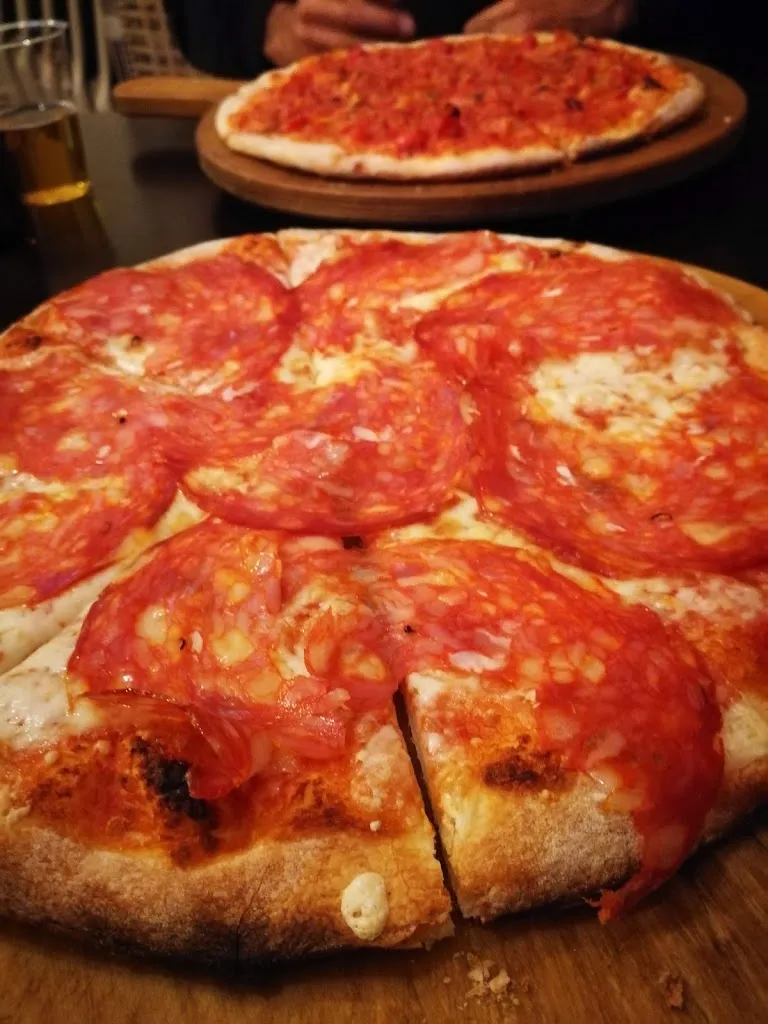 John Pizza_Cagnano Varano_slider_image_2