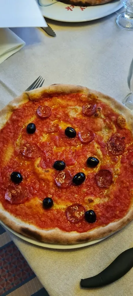 Menu_Pizzeria Lucky Star Guagenti Alessandro_Renate_image_7