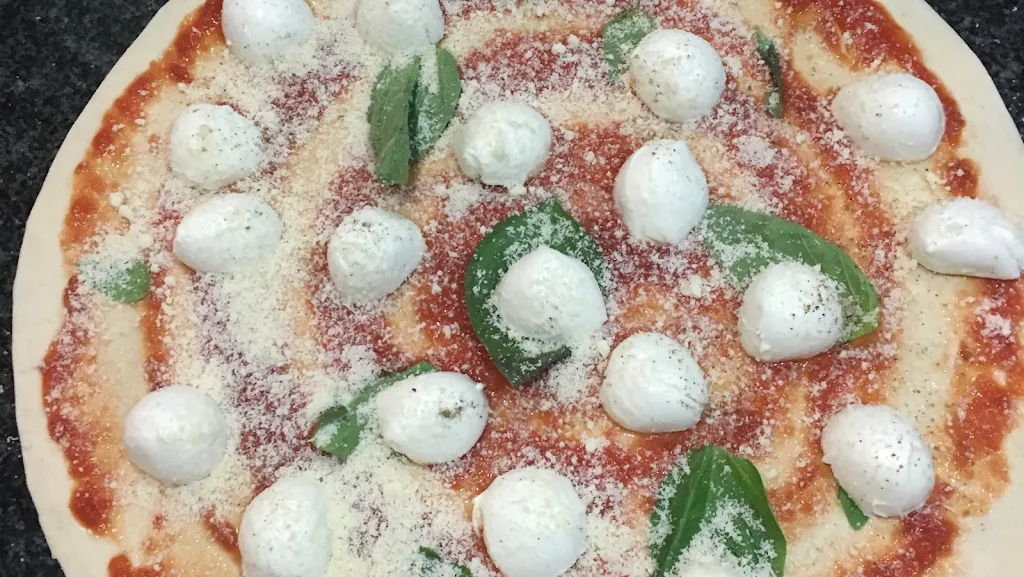 Pizzeria Le Colonne Restaurant_Ripalta Nuova_slider_image_2