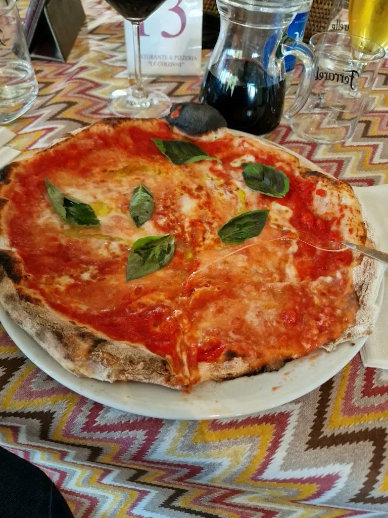 Pizzeria Le Colonne Restaurant_Ripalta Nuova_slider_image_3