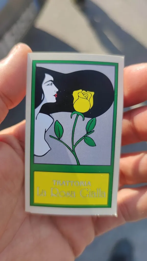 Felice Capece_La Rosa Gialla_Ripalta Nuova_review