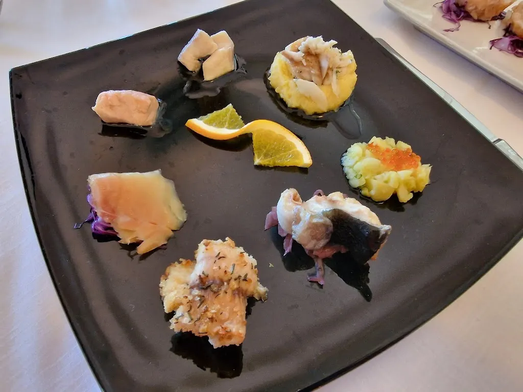 Ristorante Al Guelfo_Riva di Solto_slider_image_3