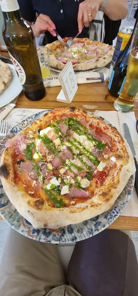 Fredrik Engzell_Just do Eat_Riva di Solto_review