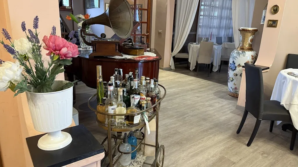 Marialuisa Buzzi_La Rosa Blu_Rivolta d'Adda_review