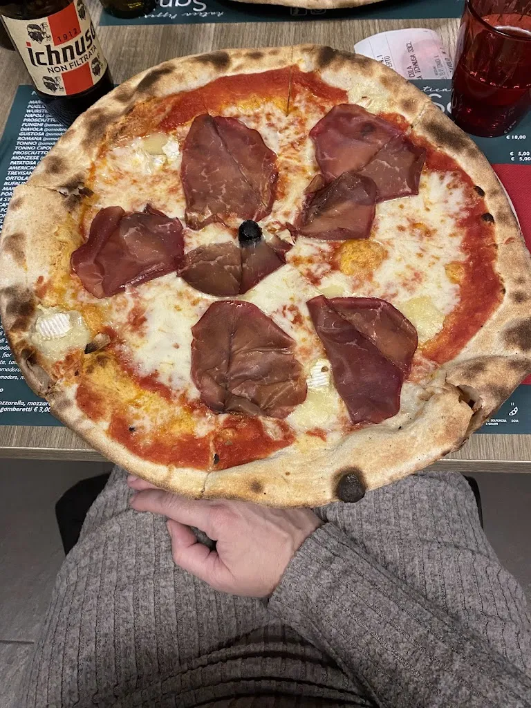 Paola Daniela Cremonesi_Antica Pizzeria Santi_Rivolta d'Adda_recensione