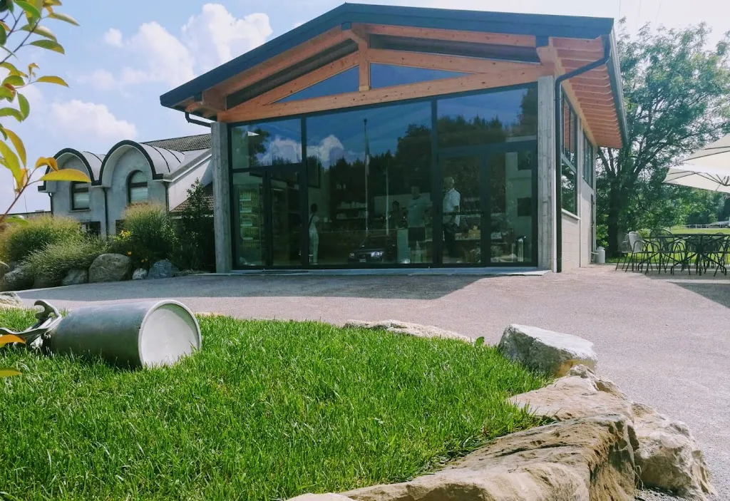 Fattoria Dassogno_Rogeno_slider_image_3