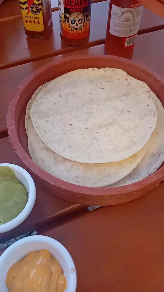 Seventh Mexican Restaurant_Roè Volciano_slider_image_2