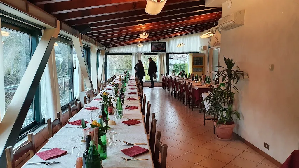 Trattoria da Emma ristorante a Roè Volciano