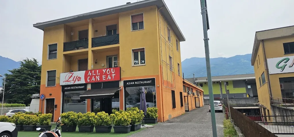 SUSHI ZY RISTORANTE GIAPPONESE GRIGLIA CINESE restaurant in Rogno