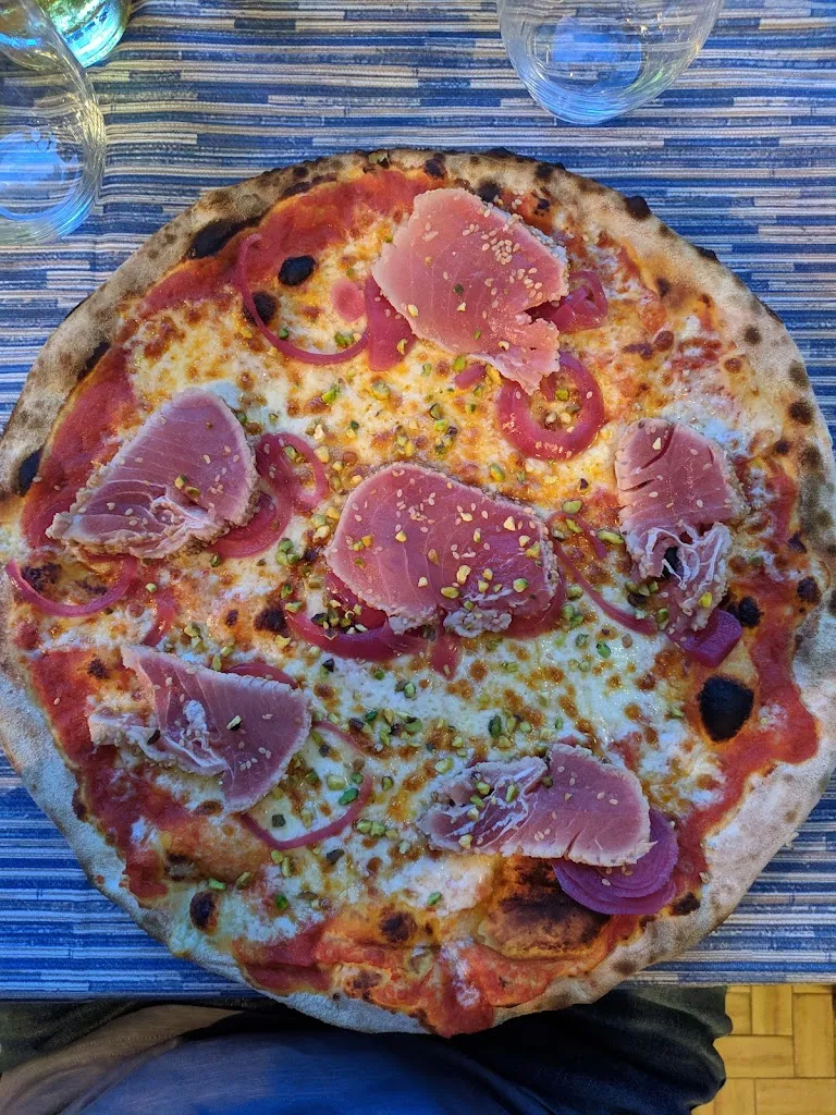 Le Betulle Pizza Restaurant_Rogno_slider_image_2