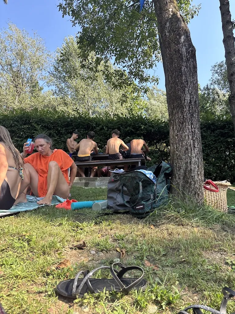 ali spe_ROGNO BEACH_Rogno_review