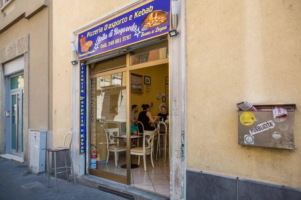 Pizzeria Stella di Rogoredo restaurant in Rogoredo-Valaperta-Rimoldo