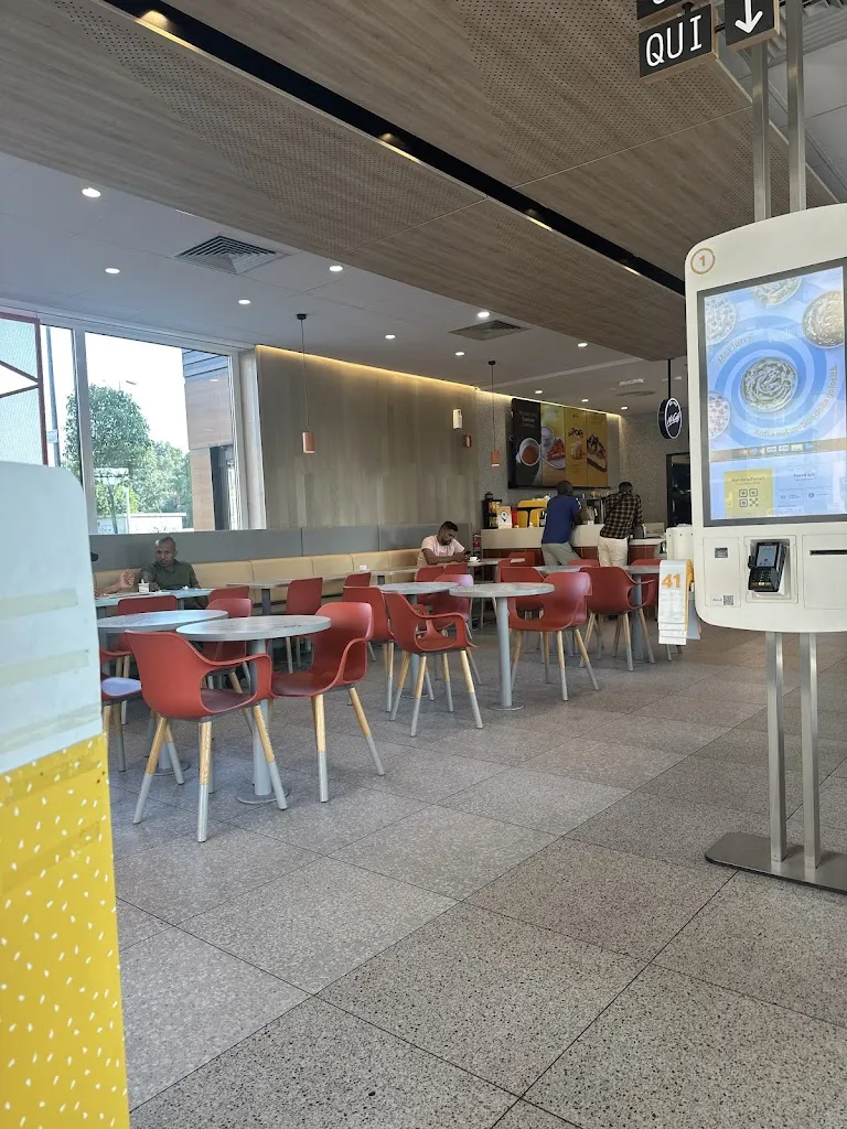 David_McDonald’s Milano Rogoredo_Rogoredo-Valaperta-Rimoldo_review