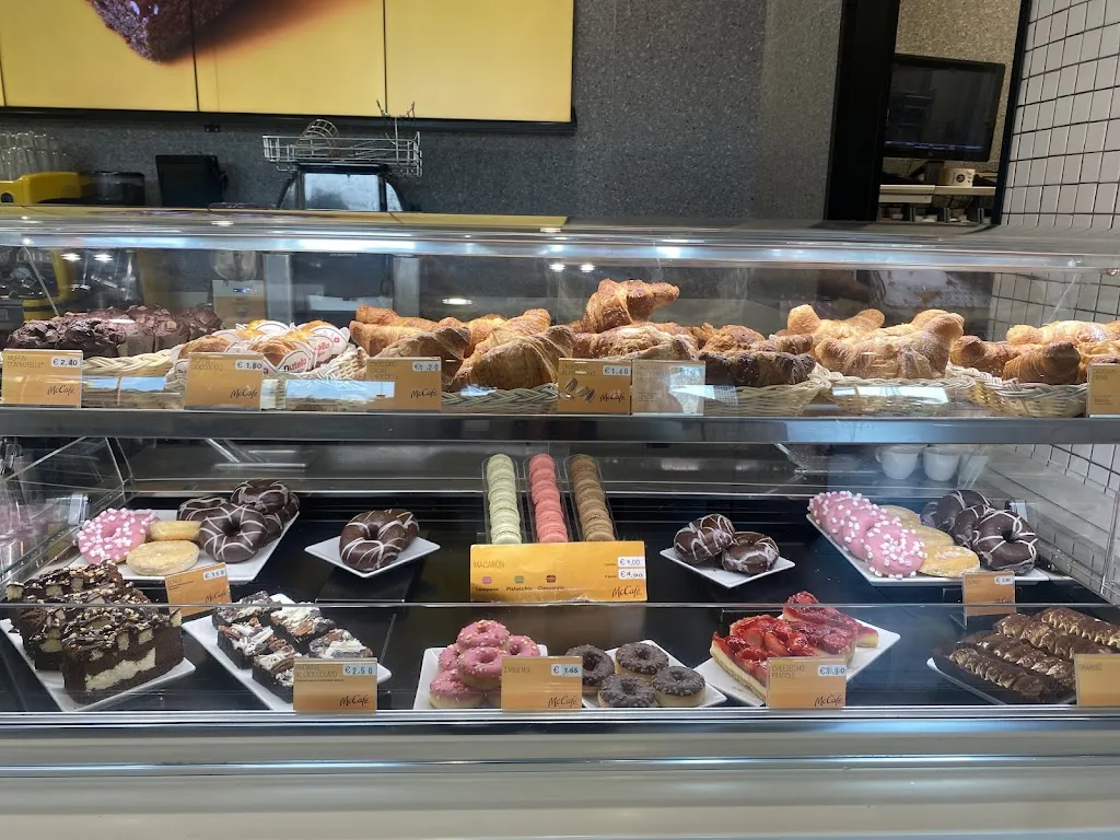 McDonald’s Milano Rogoredo_Rogoredo-Valaperta-Rimoldo_slider_image_3