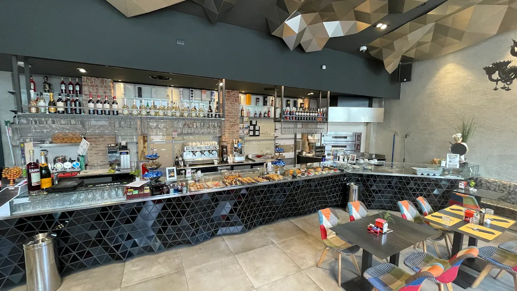 POST OFFICE restaurant in Rogoredo-Valaperta-Rimoldo