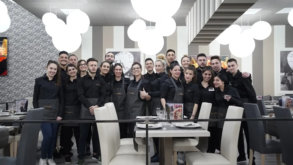 Tourlé LaPizzeria e ilGrill Buccinasco_Romano Banco_slider_image_1