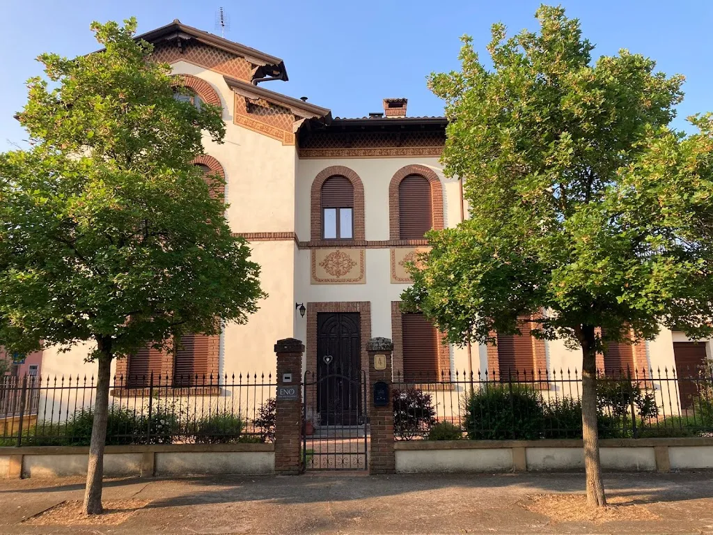 ENO - Home Wine Restaurant_Roncoferraro_slider_image_3