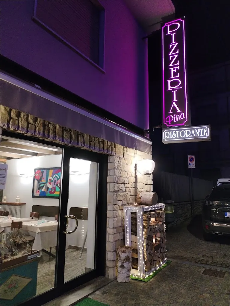 Ristorante Pizzeria Pina_Rota d'Imagna_slider_image_1