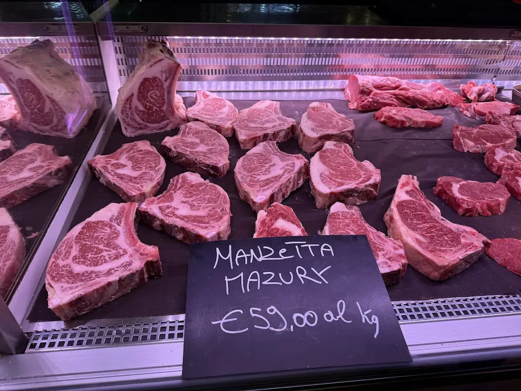 Huanjia Yang_Bracerie Escosazio_Brindisi_review