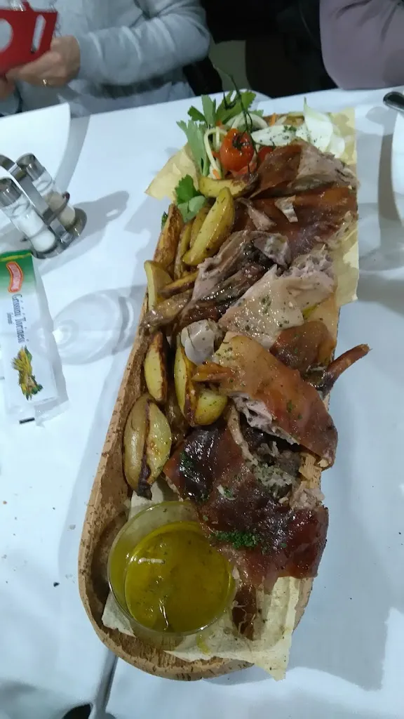 Trattoria Tarantola Di Tarantola Alessandro Sdf_Rosate_slider_image_2