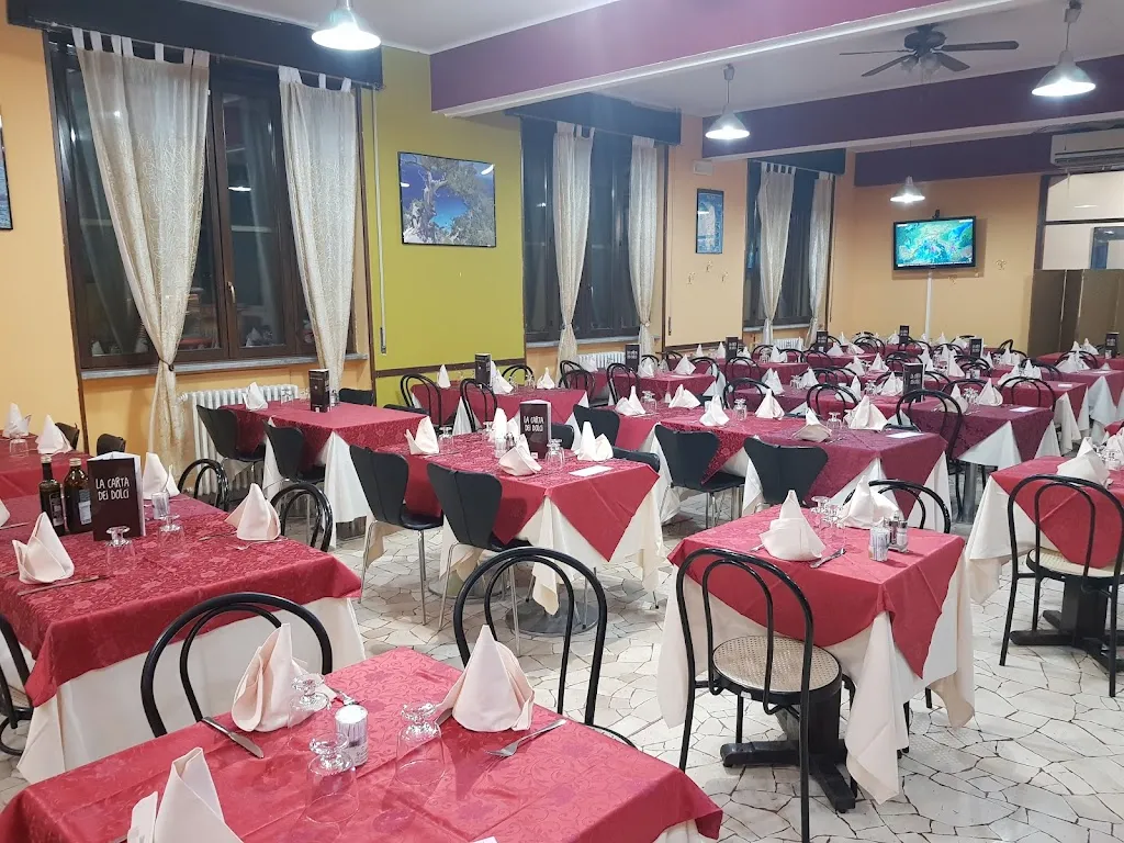 Ristorante Pizzeria Fuoco & Farina restaurant in Rosate