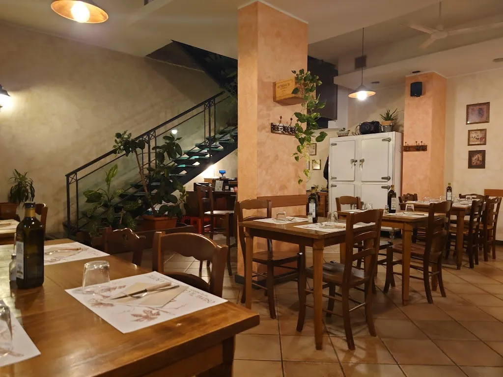 Osteria il Cerchio e la Botte restaurant in Rovello Porro