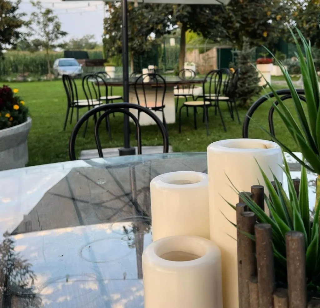 Ristorante pizzeria Parco Lura_Rovello Porro_slider_image_1