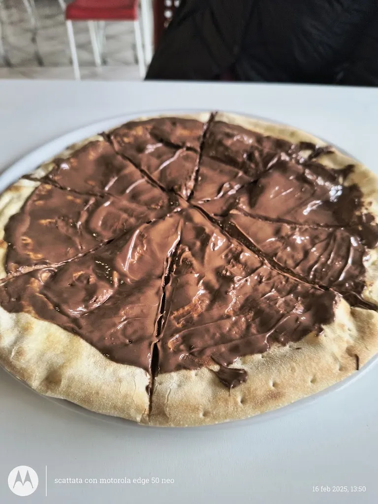 Milos Obilic_Pizzeria kebab_Rovello Porro_review