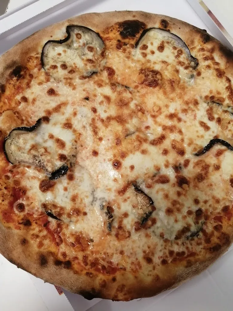 Pizzeria kebab_Rovello Porro_slider_image_2