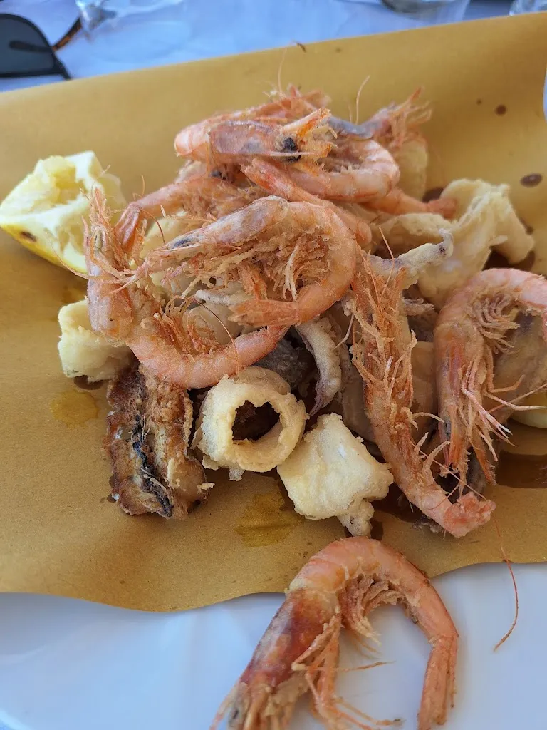 Pavel Žuška_Pizzeria La Nassa_Brindisi_review