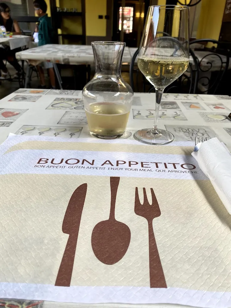 Monica Charczuk_Taste of India - ll Pergoletto_Romano di Lombardia_review