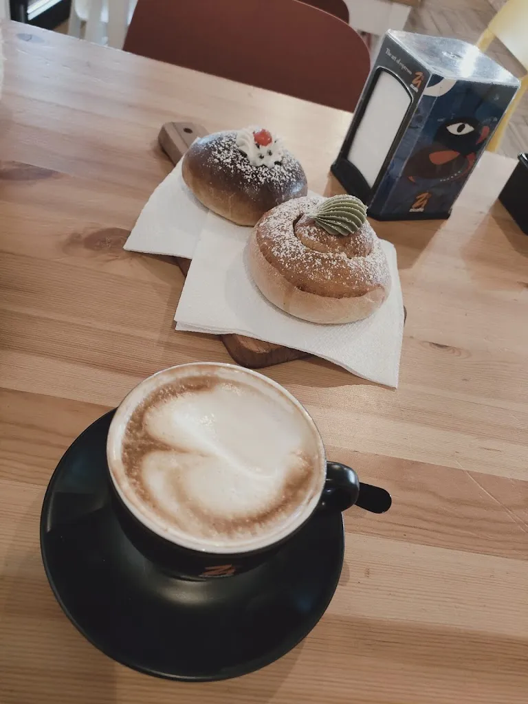 Stefano Ulivieri_MA..PÉ..RÓ - Bar E Rosticceria Con Specialità, Delizie E Sapori Siciliani_Romano di Lombardia_recensione