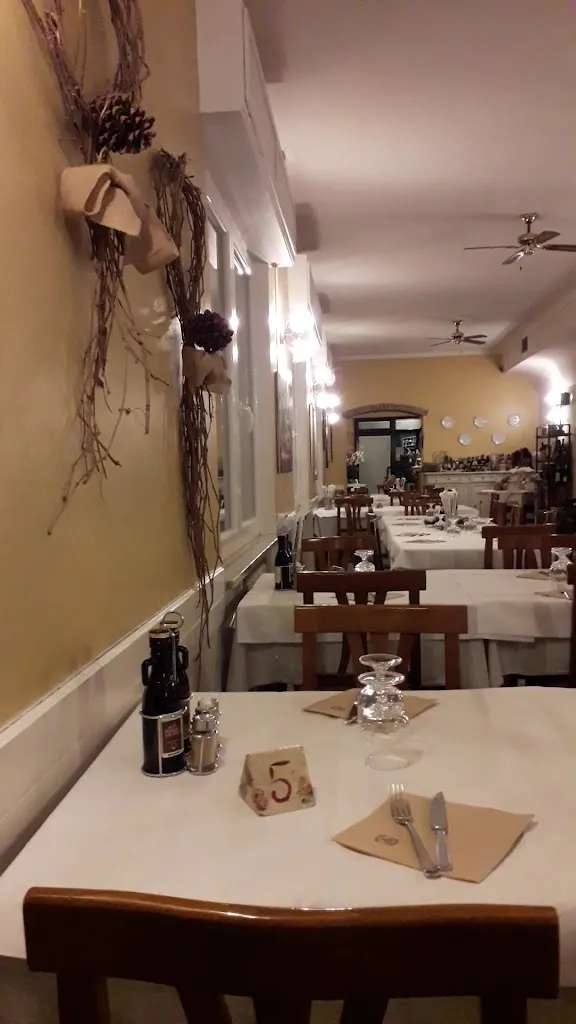 Pizzeria Stella_Roverbella_slider_image_2