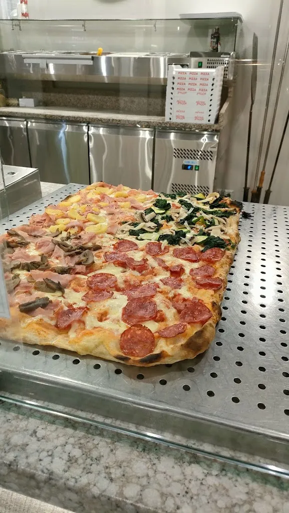 Menu_Spizzati Roverbella - Pizzeria d'asporto_Roverbella_image_8