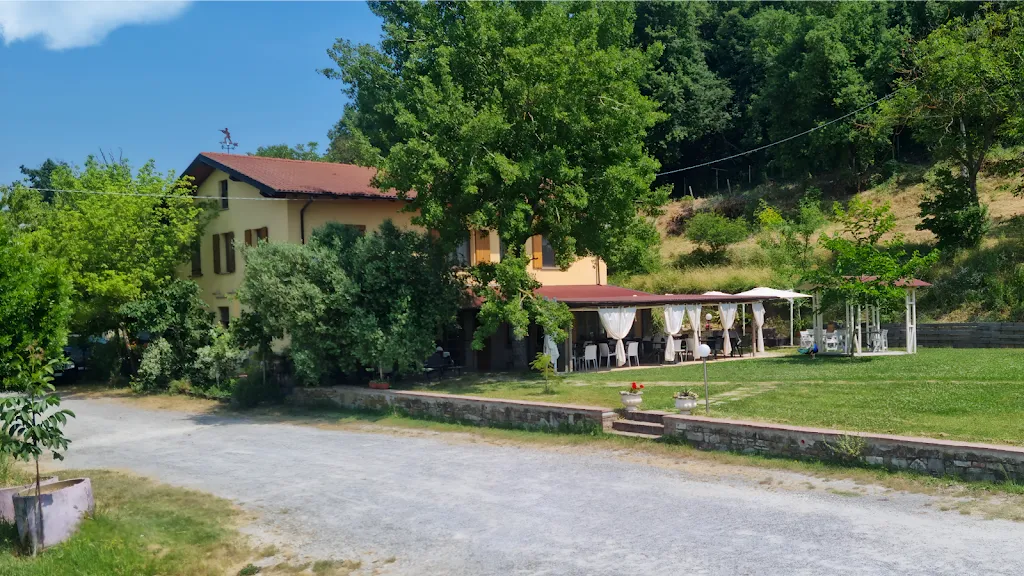 Agriturismo Fraschini restaurant in Ruino