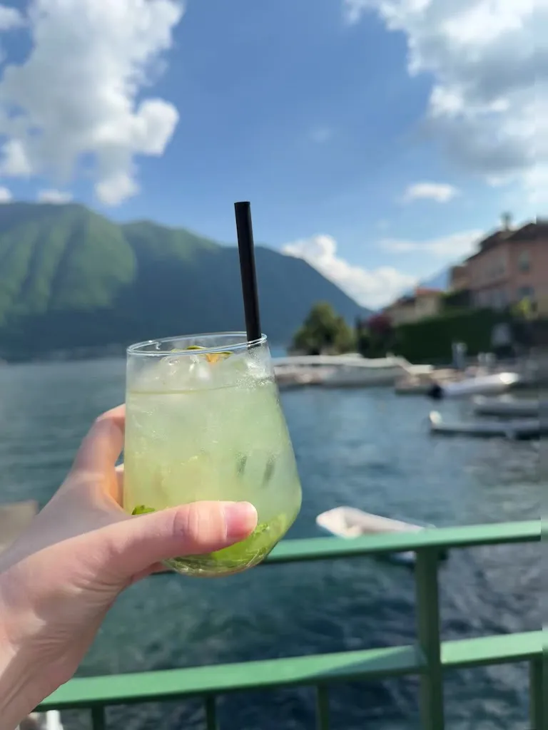 Jess Pearce_Lido di Sala Comacina_Sala Comacina_review