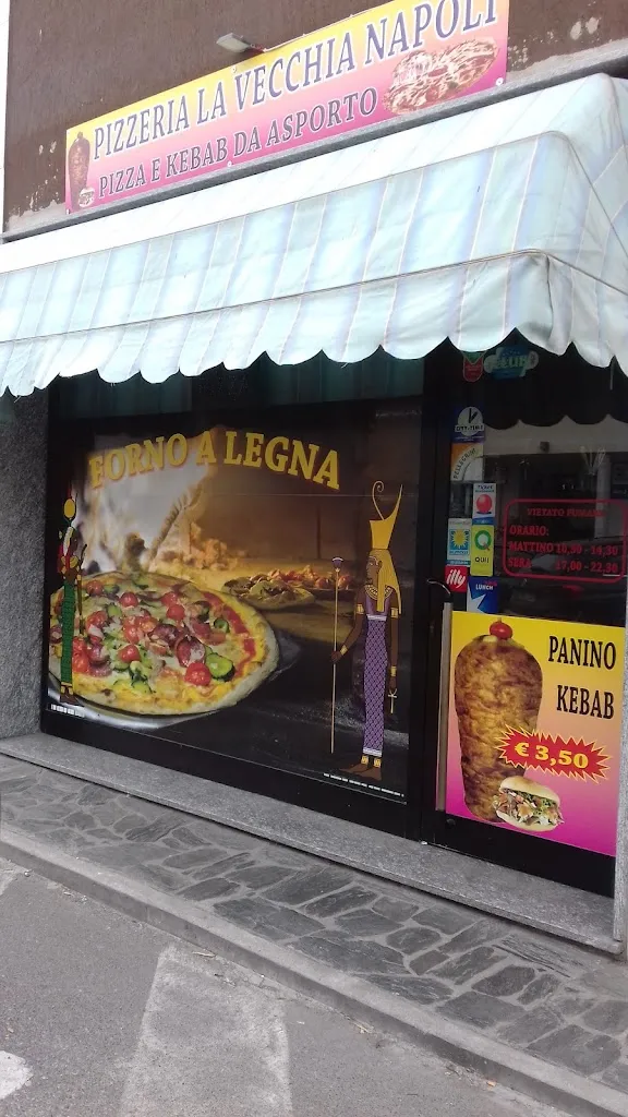 Vecchia Napoli_Salerano sul Lambro_slider_image_3