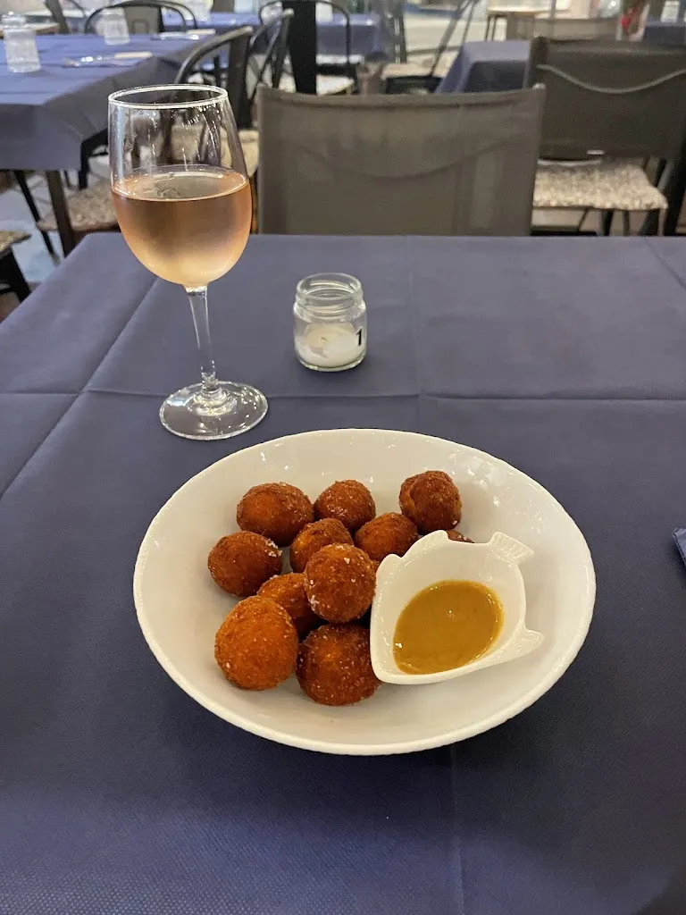 Thomas Kalsbeek_Fao 37_Brindisi_review