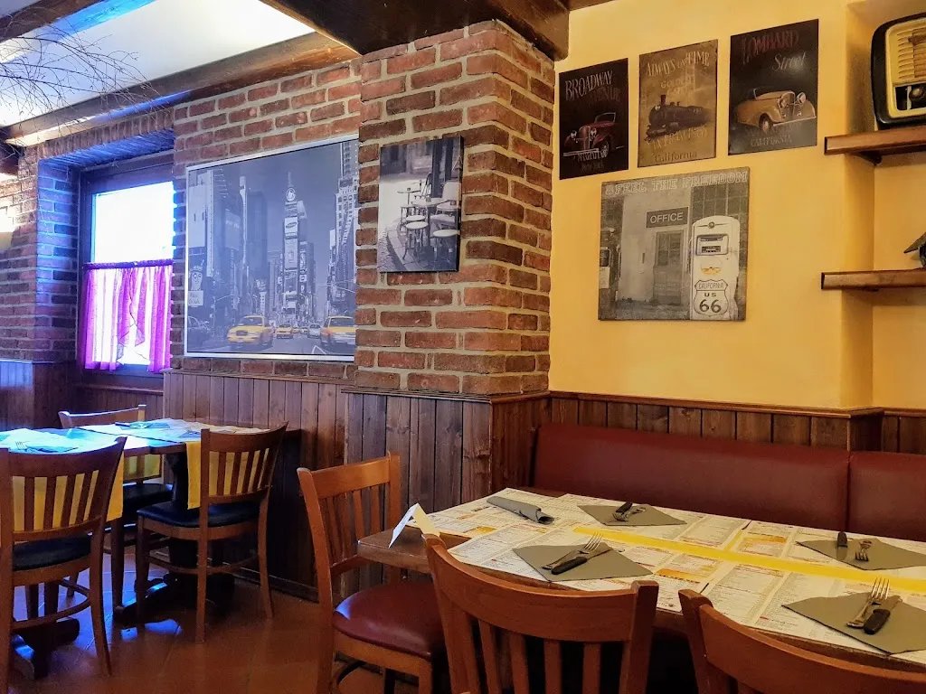 Pizzeria Daniel Pub_Samolaco_slider_image_1