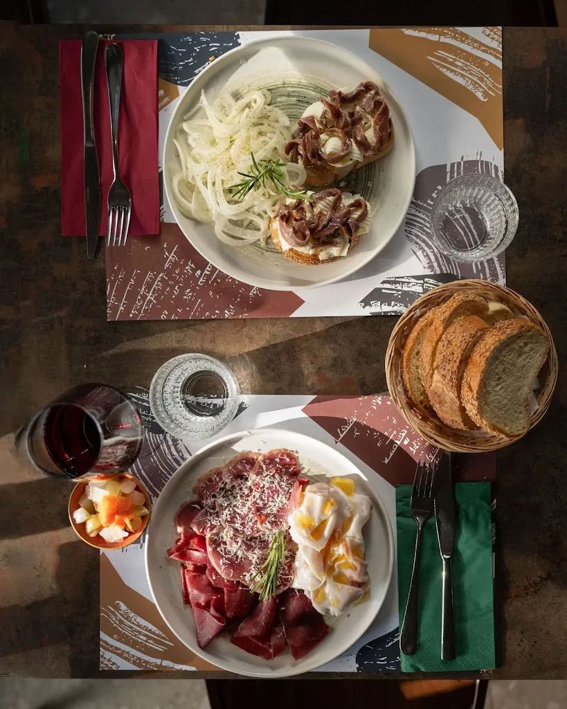 Cresta - Un locale mille storie_San Bovio-San Felice_slider_image_3