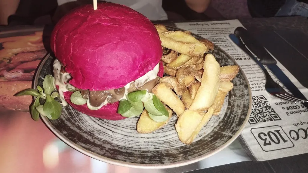 Manuel Geretti_Civico103_San Benedetto Po_recensione