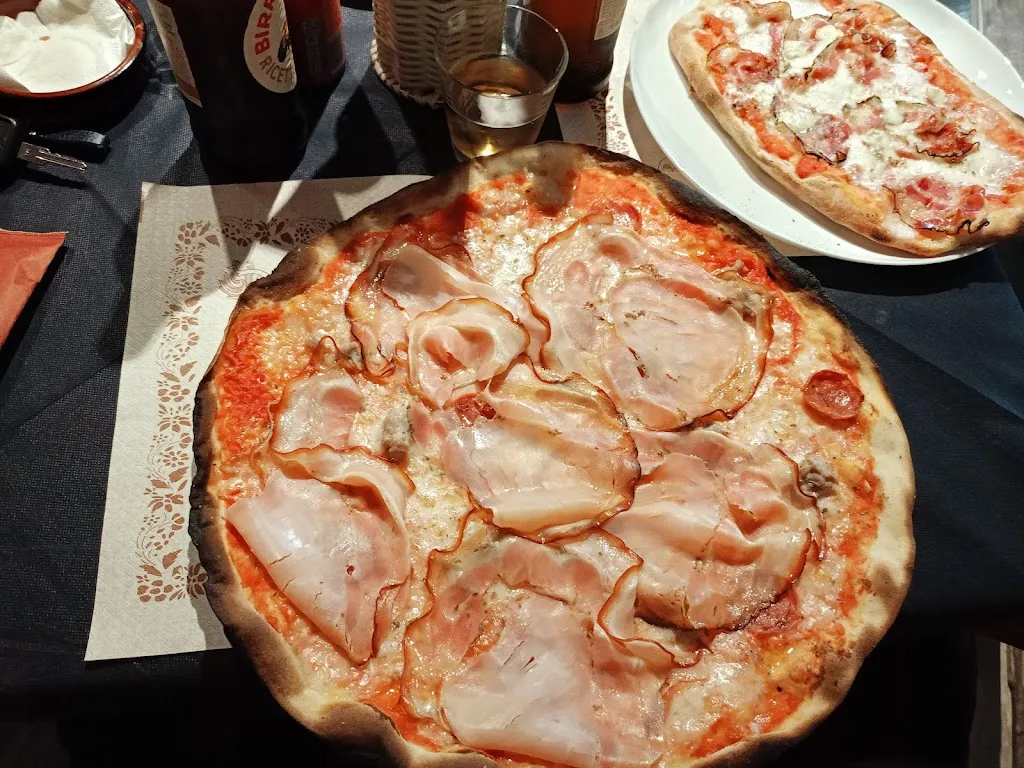 Rocco Spinello_Ristorante Pizzeria Pasta Fresca La Rustica Maria Grazia Zoboli_San Benedetto Po_recensione