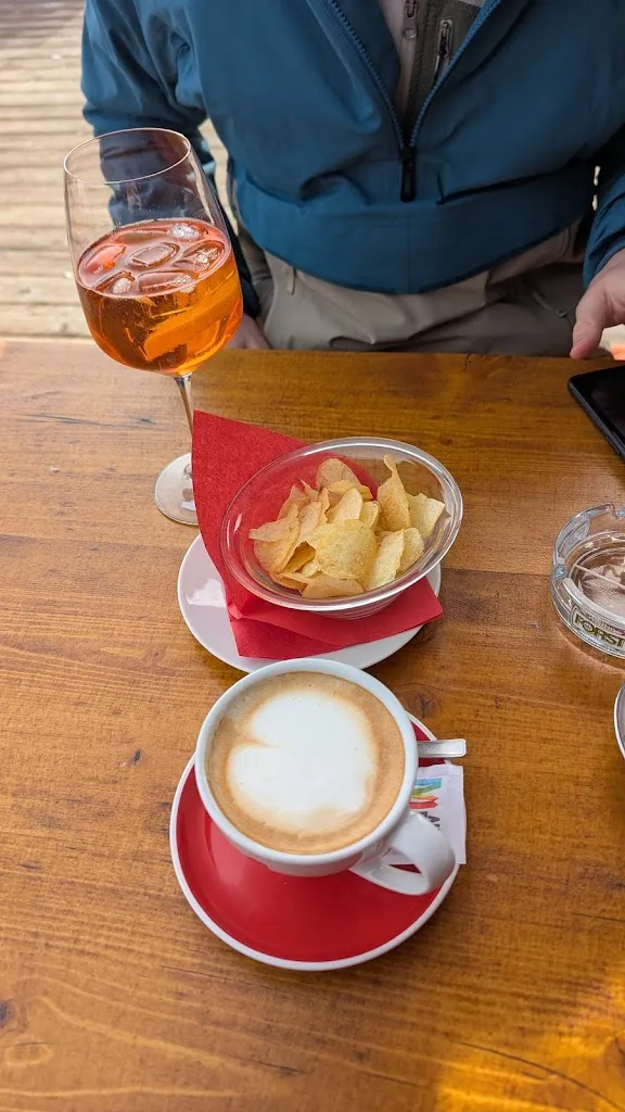 Bourgeoise Curdlesnoot_Rifugio Ütia Bioch_San Cassiano_review