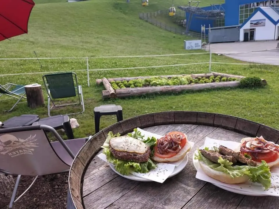 Nandos Hütte_San Cassiano_slider_image_1